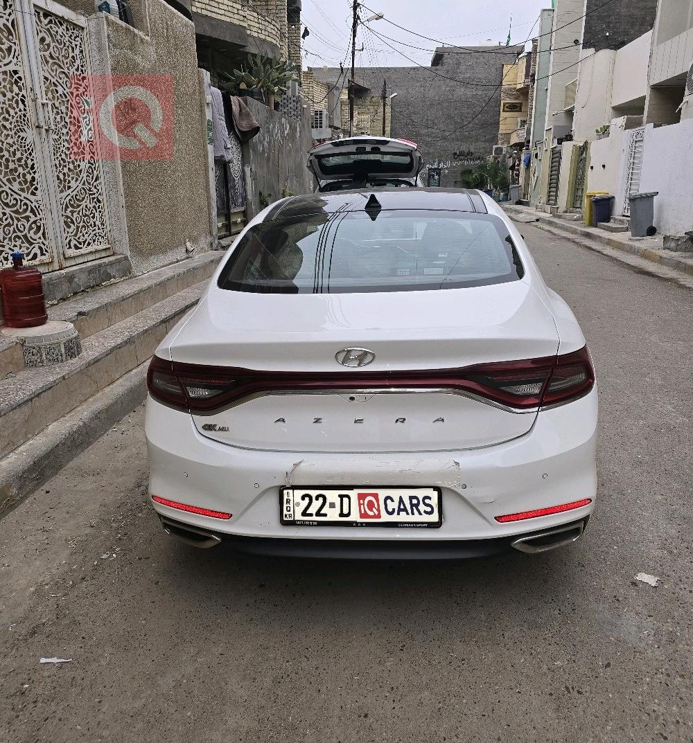 هيونداي أزيرا